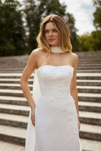 Herm’s Bridal INDEE wedding dress – simple, modest, mermaid, slim, lace and crepe, corset bodice, straight neckline, bare shoulders, no train, with train
