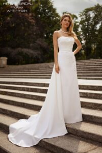 Herm’s Bridal INDEE wedding dress – simple, modest, mermaid, slim, lace and crepe, corset bodice, straight neckline, bare shoulders, no train, with train
