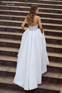Herm’s Bridal IQUITOS wedding dress – A-line, princess, simple, lace and satin, plunging neckline, corset bodice, sweetheart neckline, bare shoulders, no train